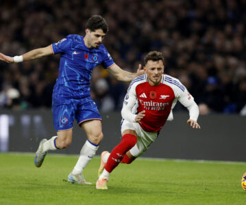 keo nha cai Hòa Chelsea, Arsenal vẫn chưa biết mùi chiến thắng